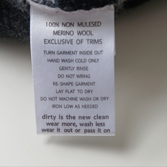 Toad & Co 100% Merino Wool Skirt Black Gray Stripe Women's Small - Picture 5 of 6